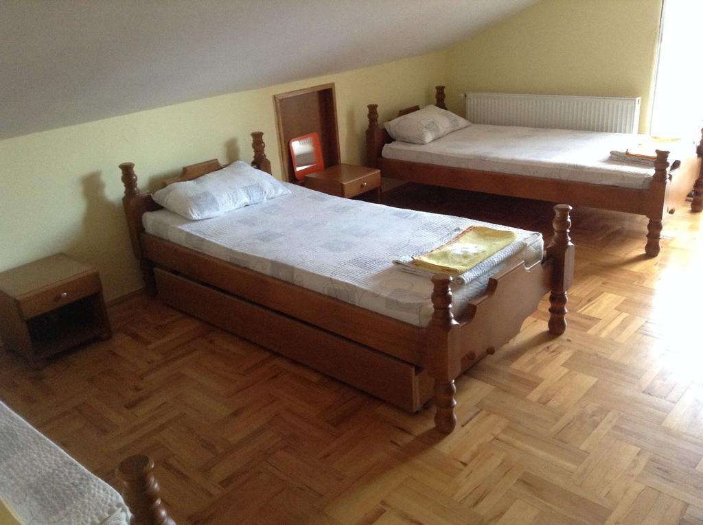 Apartament Pansion Velickovic Niska Banja Pokój zdjęcie
