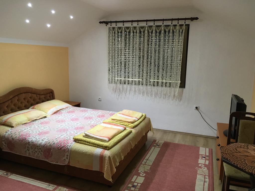 Apartament Pansion Velickovic Niska Banja Zewnętrze zdjęcie