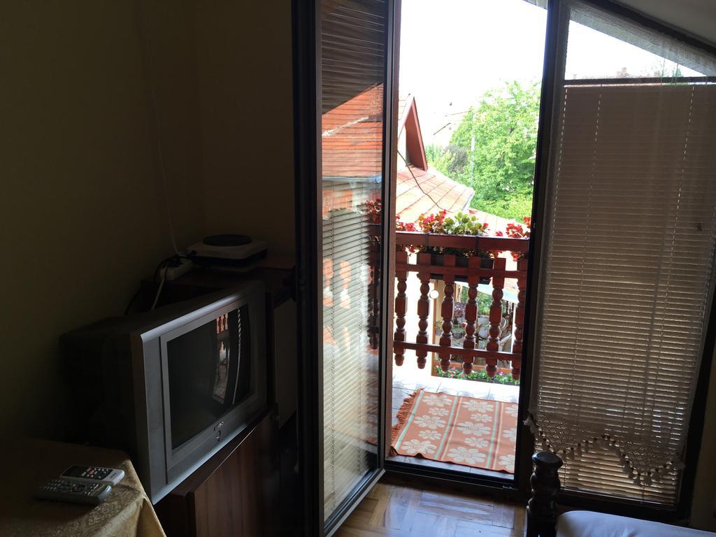 Apartament Pansion Velickovic Niska Banja Zewnętrze zdjęcie